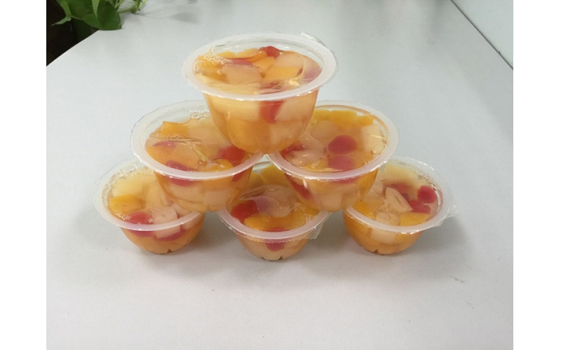Plastic fruit cup