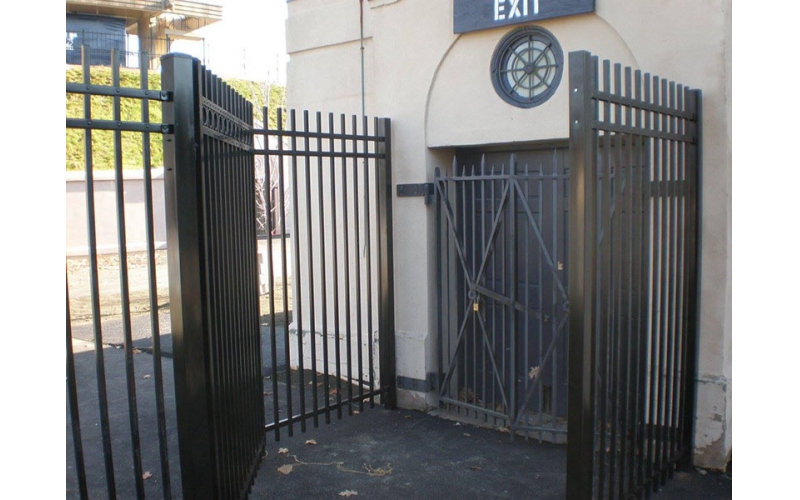 LL-Gate-007