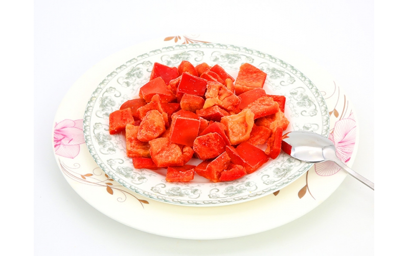 Red pepper pieces