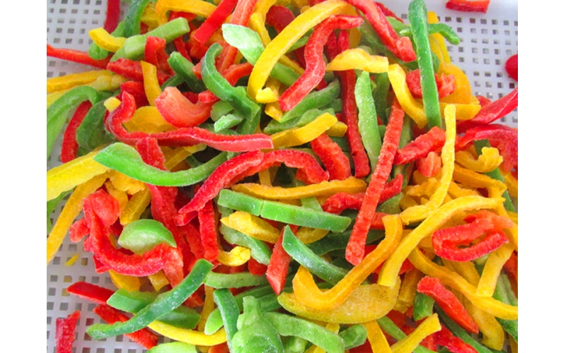 Mixed pepper slices