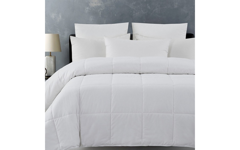 Quilts & Comforters